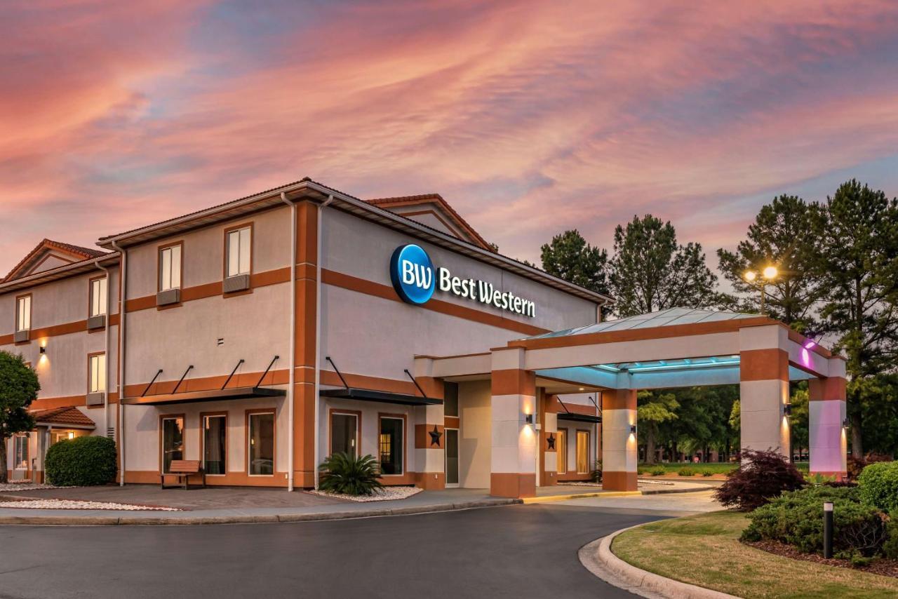 Best Western Carlton Suites Birmingham Exterior photo